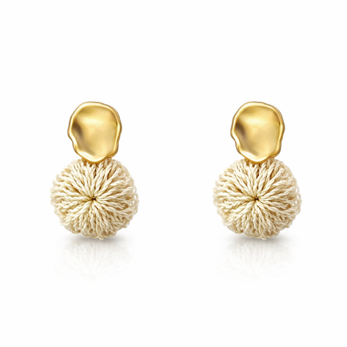 Amaki Studs Gold By Bilum &amp; Bilas