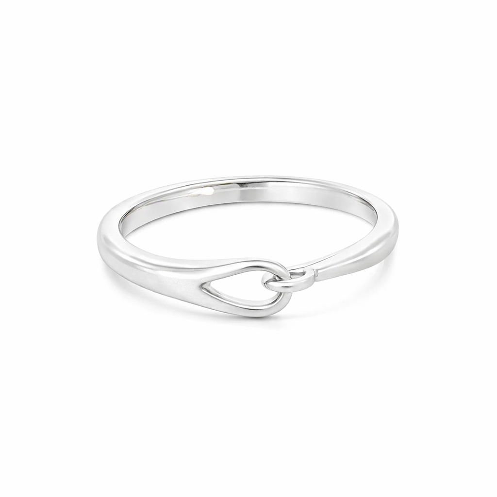 Ring | Hooked In Silver