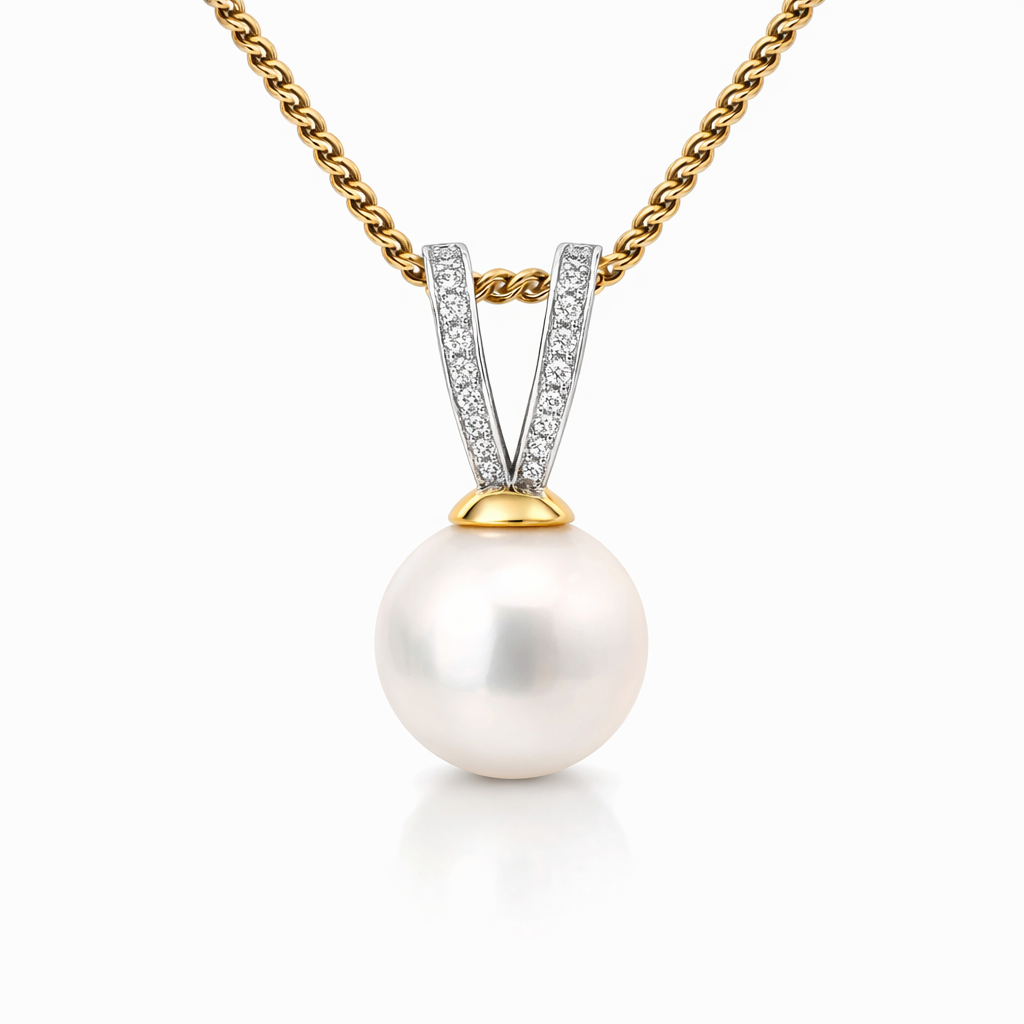 South Sea Pearl Pendant 18ct Gold with Diamonds