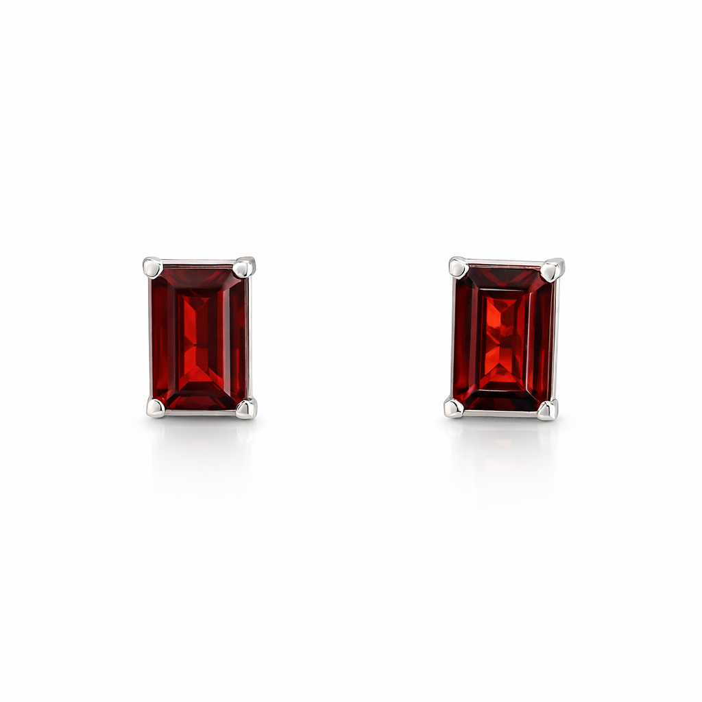 Garnet Stud Earrings| 14ct 7mm x 5mm