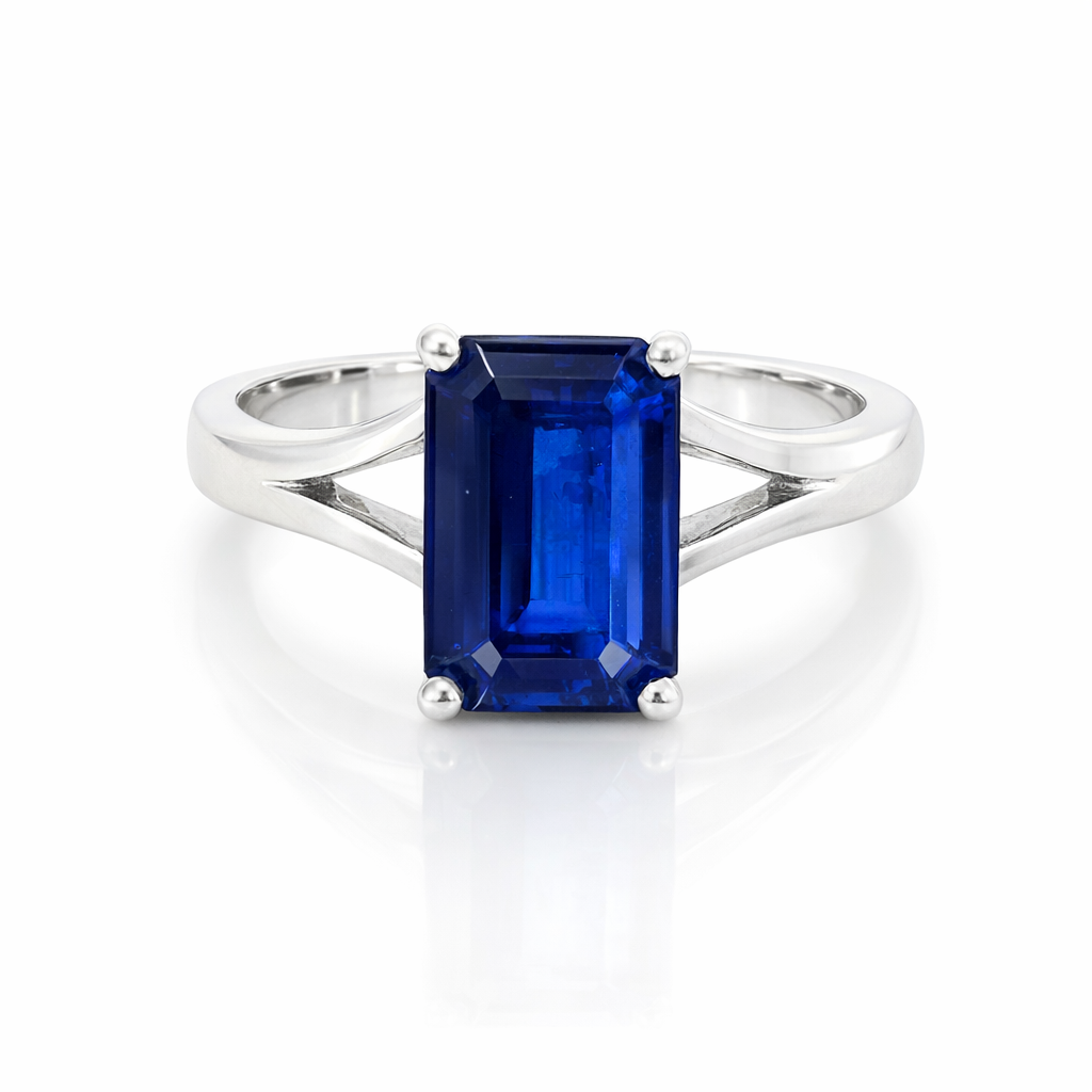 Kyanite Ring | 18K White Gold