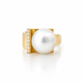 South Sea Pearl Ring With Striking Asymmetrical Design 18K