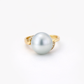 South Sea PearlRing With Diamonds | 18K Yellow Gold
