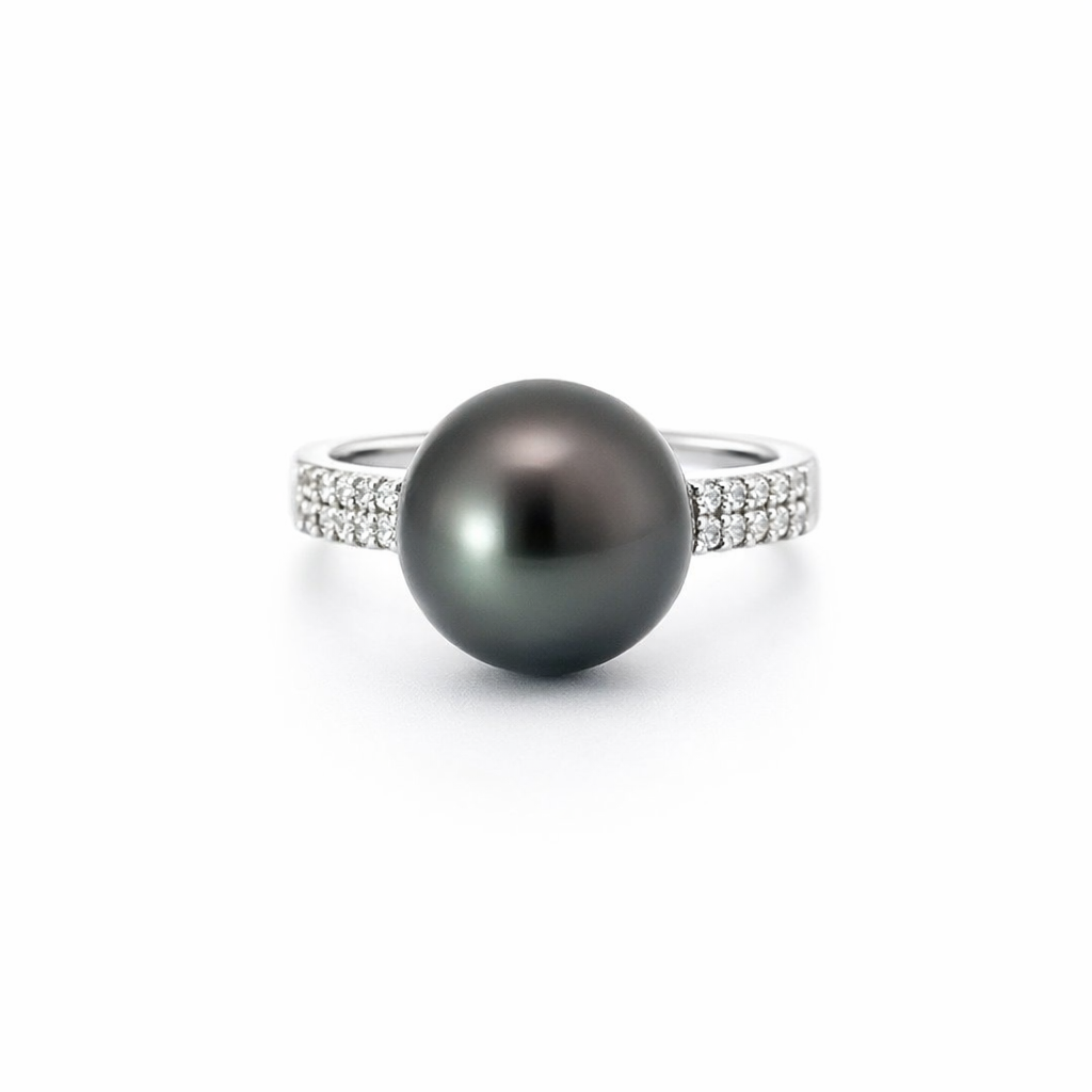 Tahitian Pearl &amp; Diamond Ring | 18K Gold