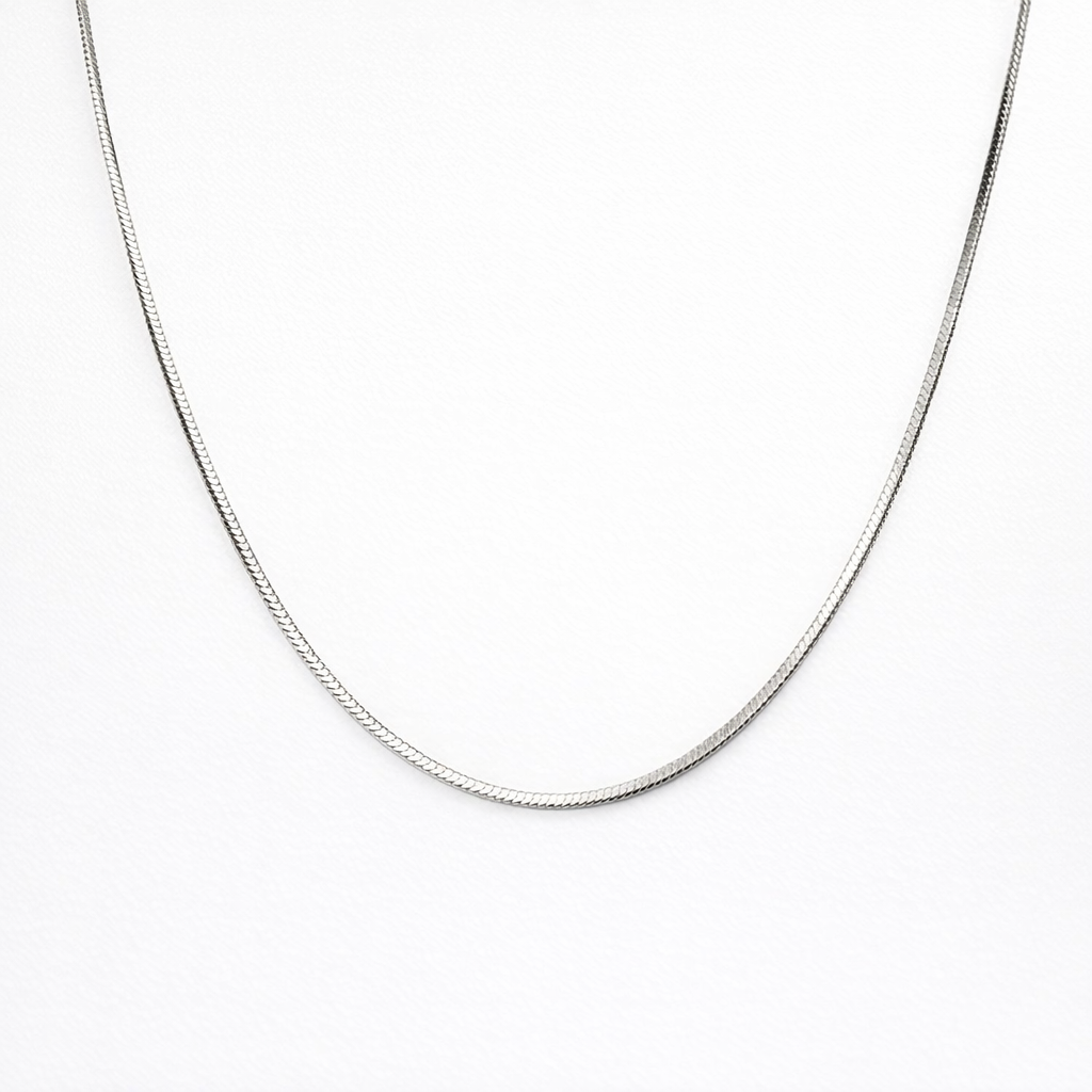 Shiny Snake Necklace In Sterling Silver 40cm